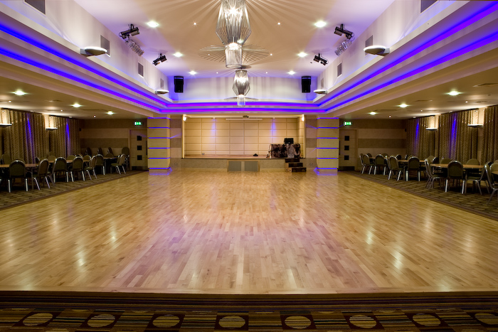 the warren bromley wedding disco